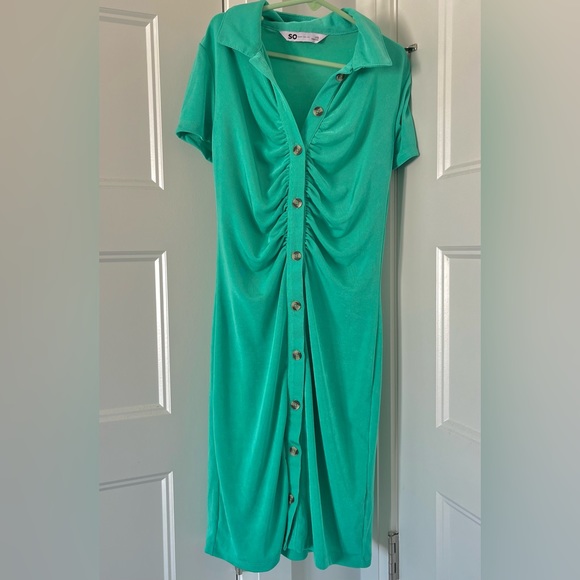 Kohl’s Rutched Green Buttoned Women’s Dress - Picture 3 of 4